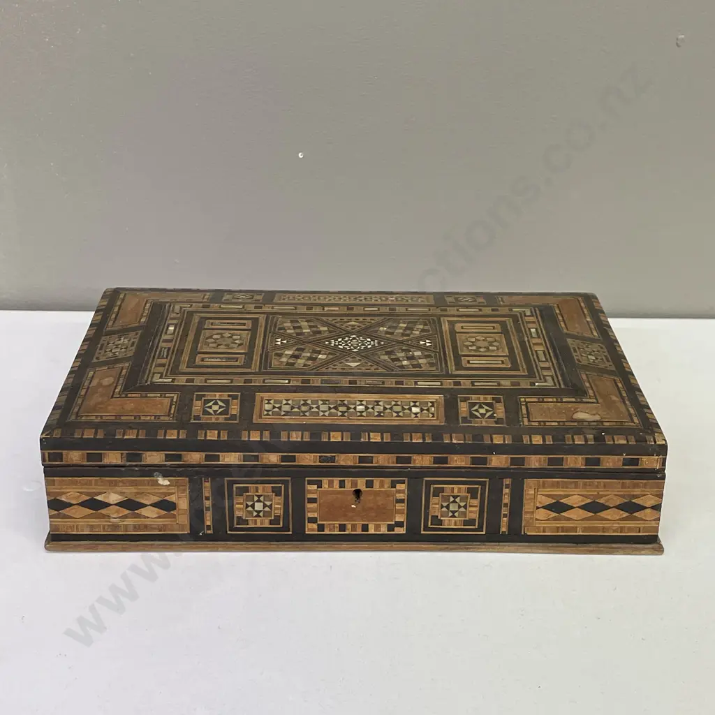 Antique ornate inlaid Box with mother of pearl detail. 28.5 x 17.5cm H7cm Image 1++