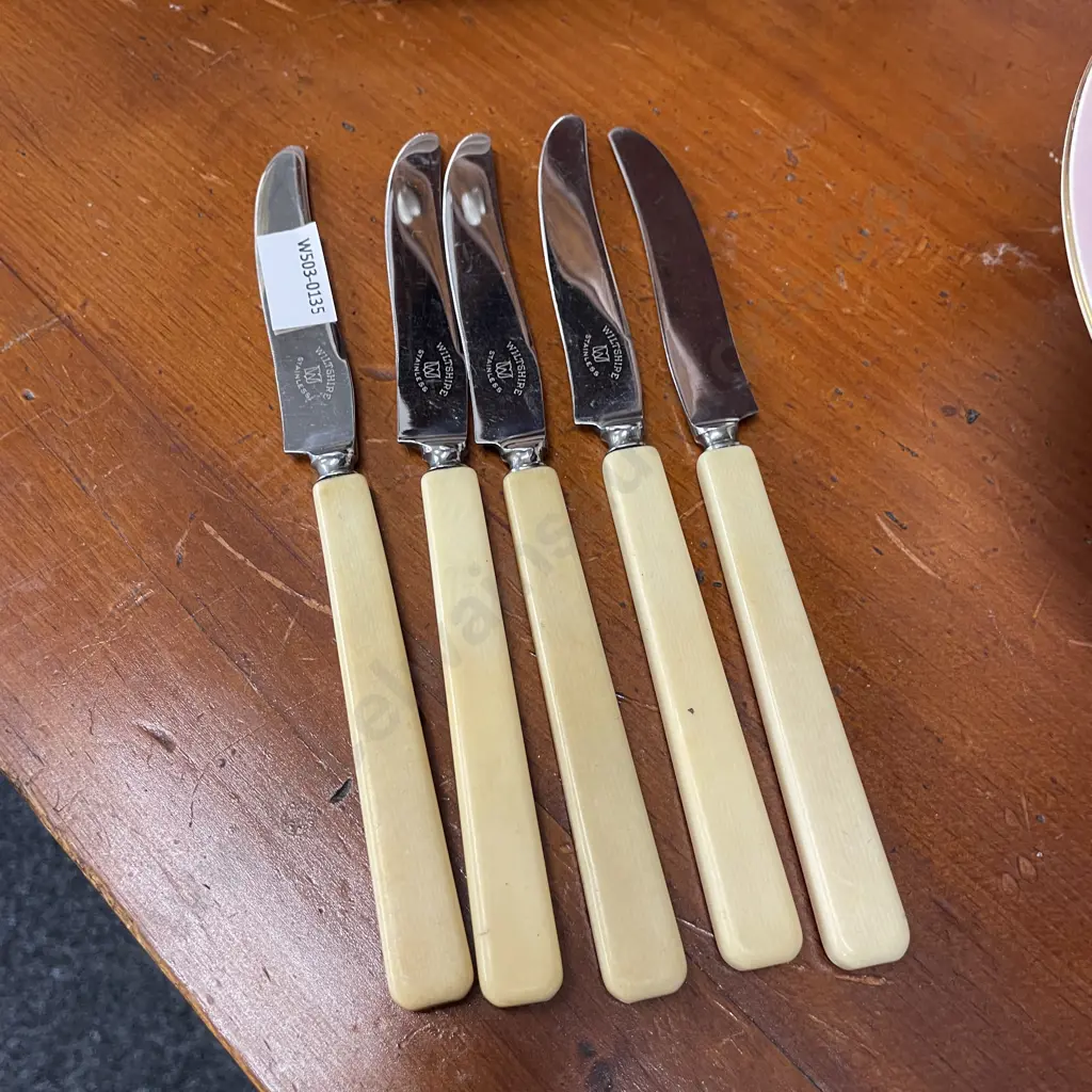 Set of 5 Wiltshire Bone Handled Knives Image 1++