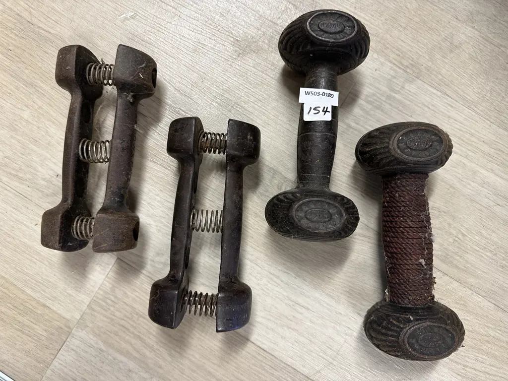 Two Pairs of Vintage Sandows Cast Iron Dumbells Image 1++