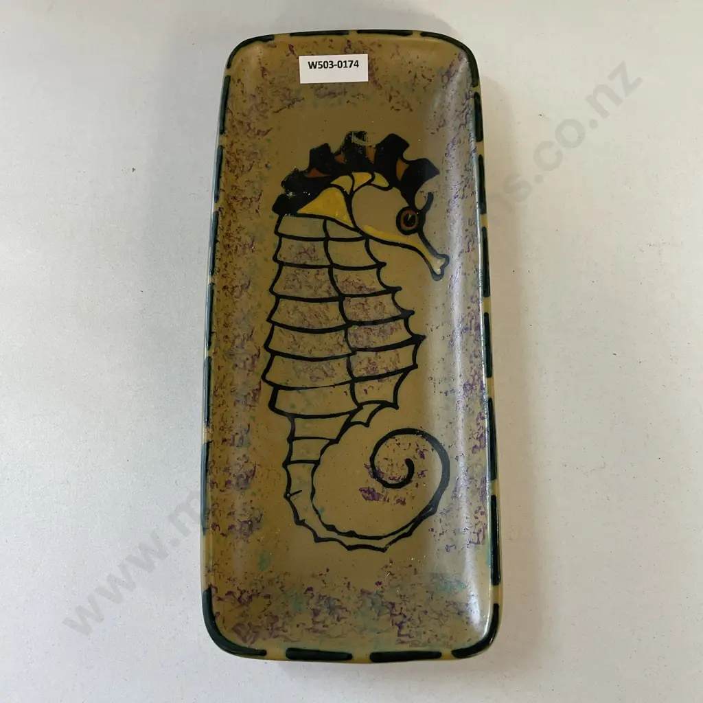Honiton Art Pottery Seahorse Tray. 27 x 12cm Image 1++