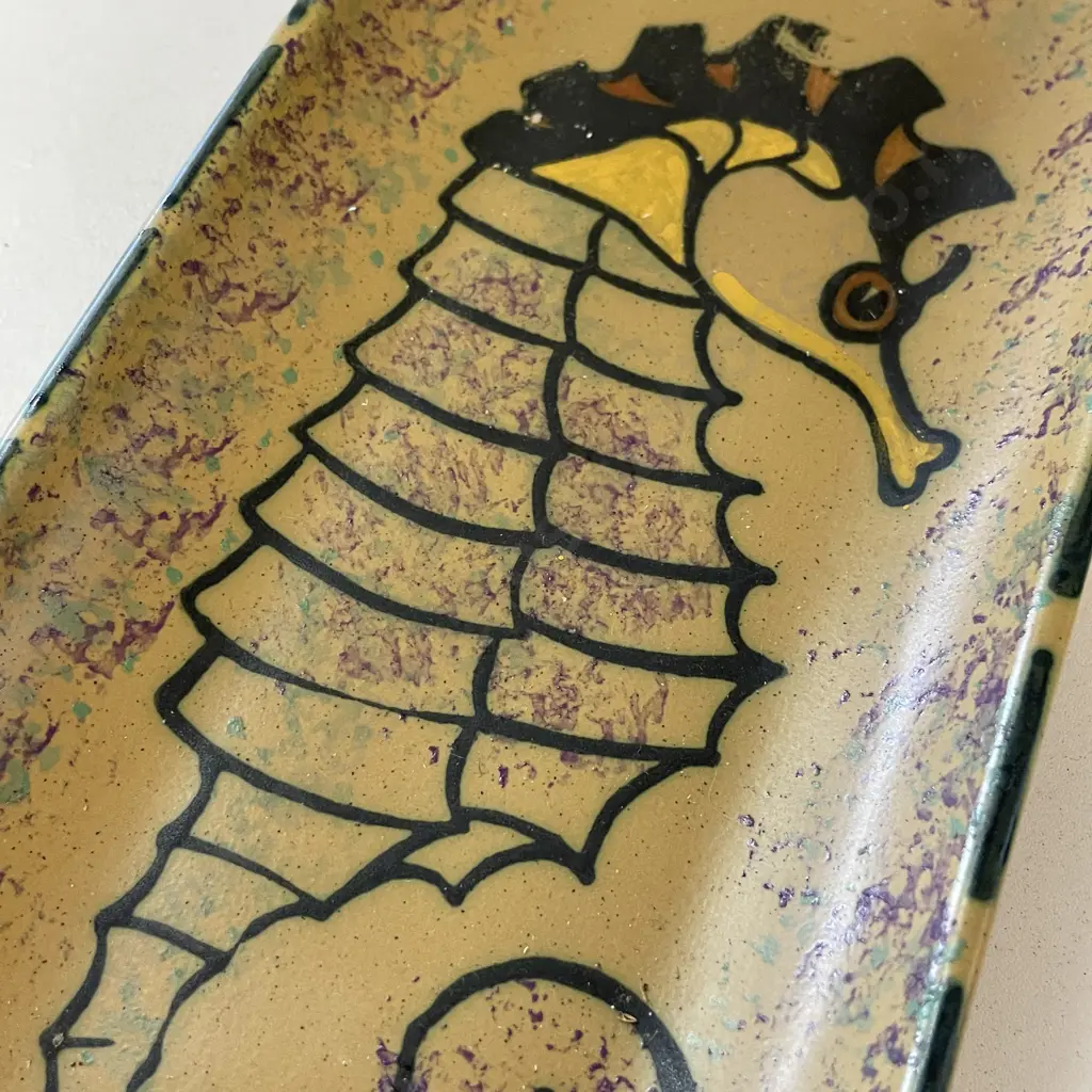 Honiton Art Pottery Seahorse Tray. 27 x 12cm Image 1++