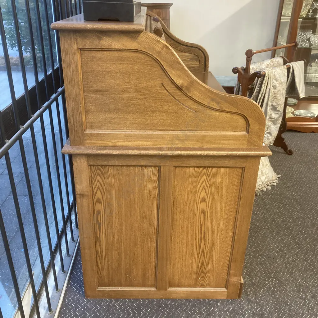 Vintage Oak Roll Top Desk H112.5 W137 D73.5cm (no key) Image 1++