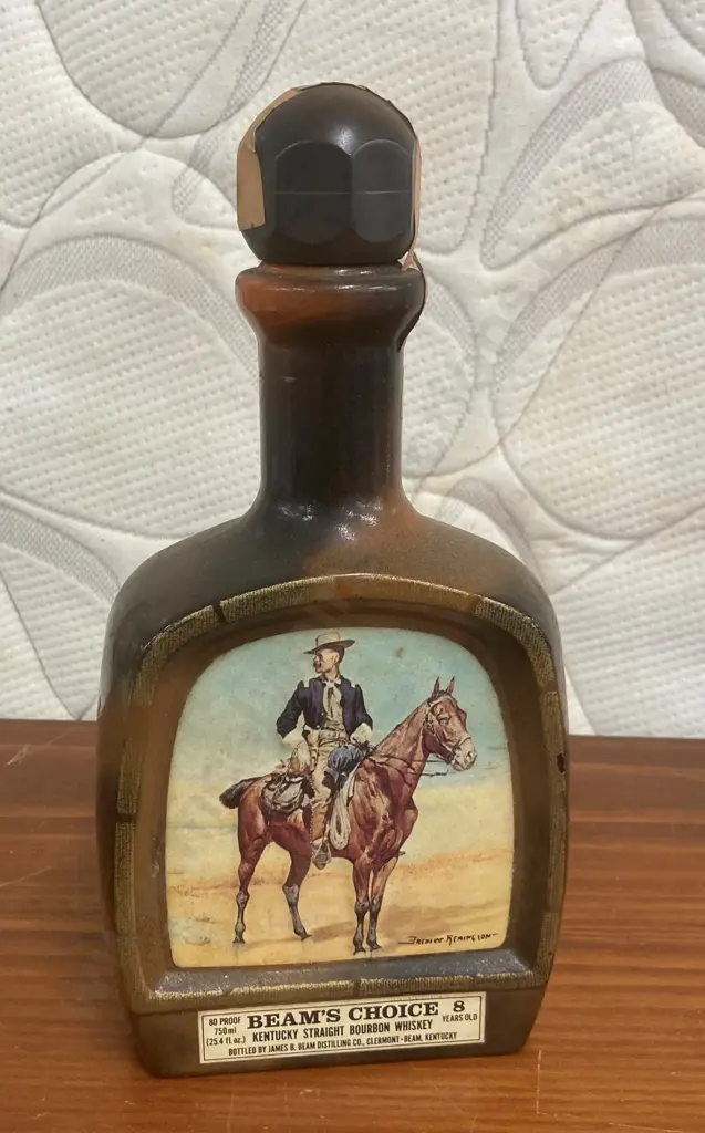 Vintage 1979 Jim Beam Beams Choice Decanter - Frederic Remington Lt Robertson Crow Scout 1890, 27cm (Full?) Image 1++