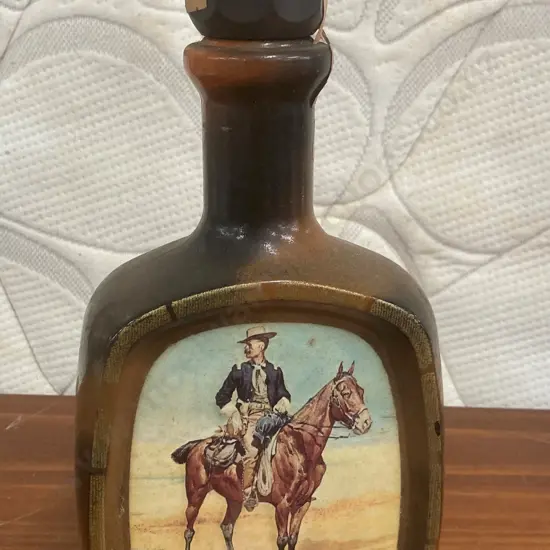 Vintage 1979 Jim Beam Beams Choice Decanter - Frederic Remington Lt Robertson Crow Scout 1890, 27cm (Full?)