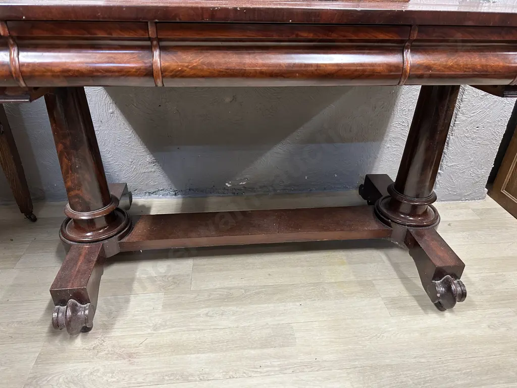 Stunning Antique Burr Dressing Table Six Hidden Drawers On Original Castors Image 1++