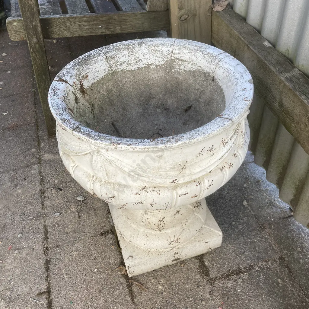 Vintage Concrete Garden Planter (As Found) 47 x 40cm Image 1++