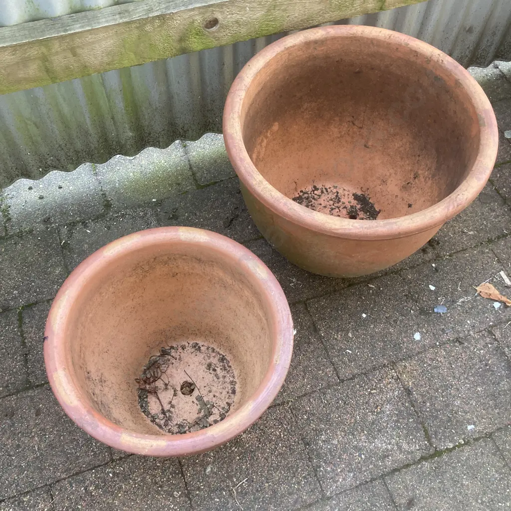 Pair of Terracotta Planters, 38 x 49 & 30 x 38cm Image 1++