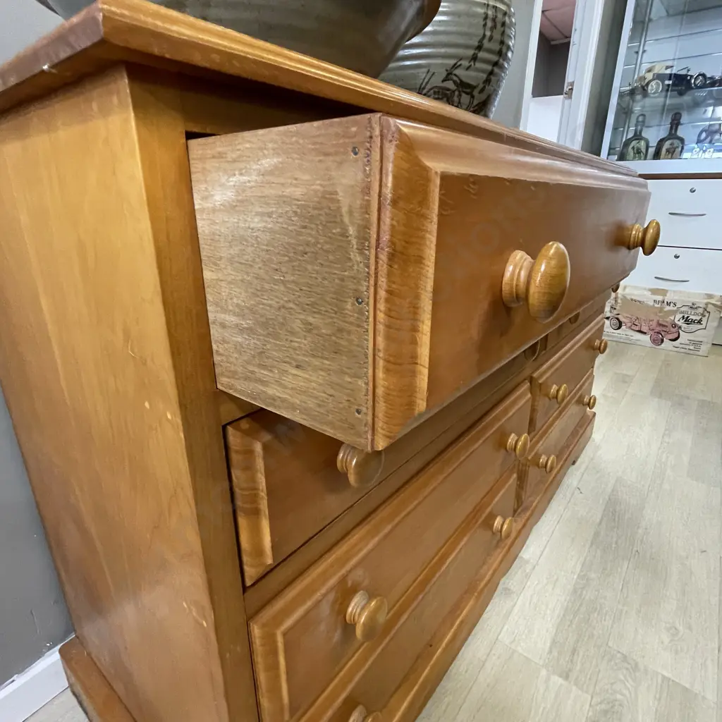 Vintage Solid Kauri 8 Drawer Lowboy. H75 W125 D43 Image 1++