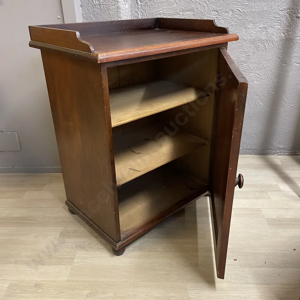 Antique Solid Wood Cabinet. Tongue and groove back. H82cm W64cm D46cm Image 1++