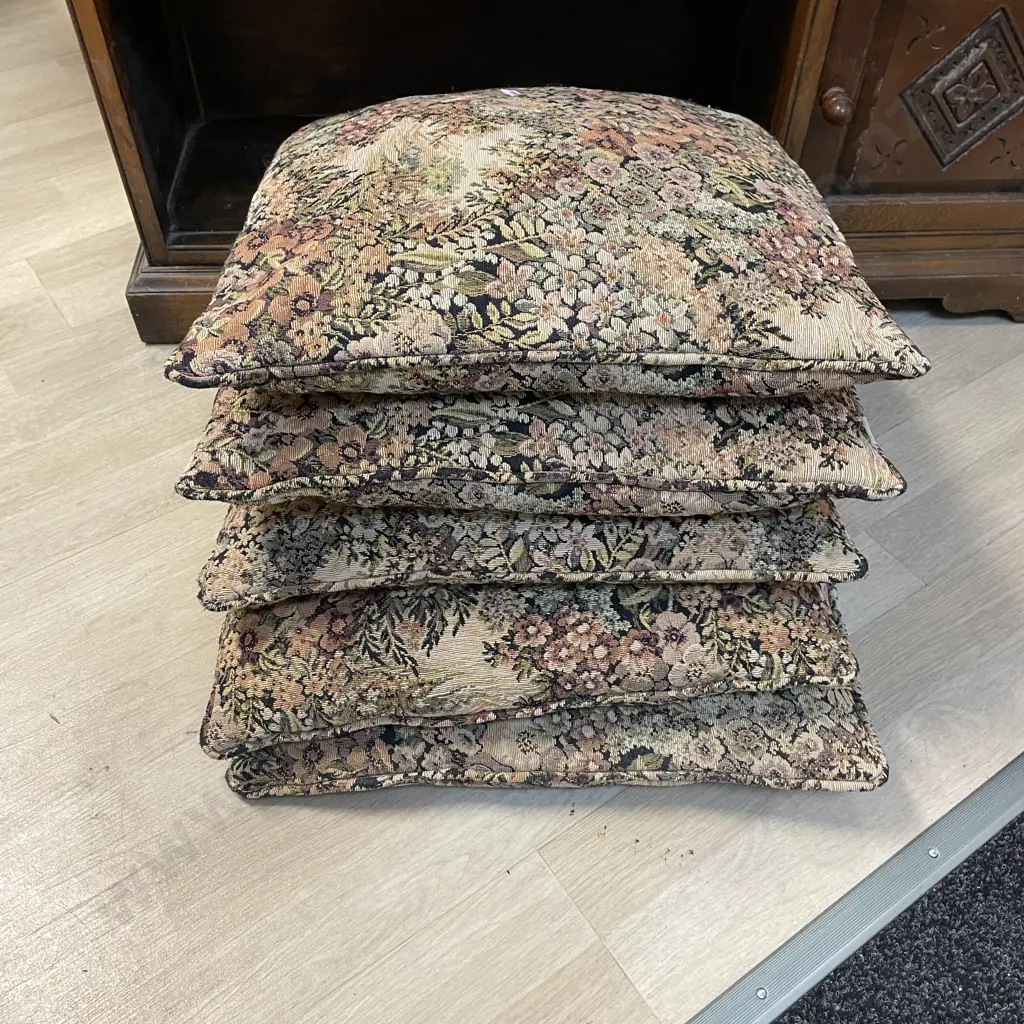 Set of 5 Vintage Floral Tapestry Scatter Cushions Image 1++