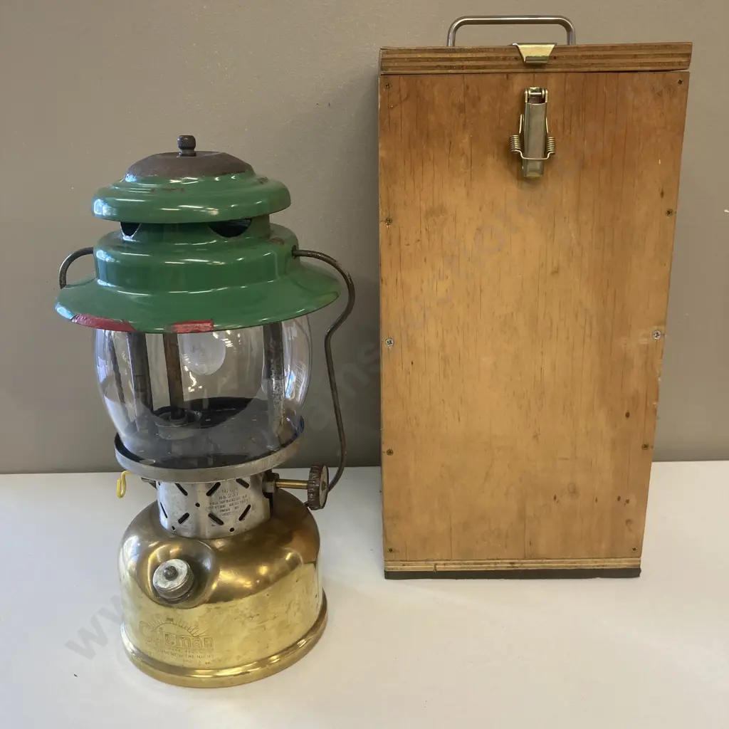 1948 COLEMAN #257 "EMPIRE" Kerosene Lantern (Kero / White Spirits), 500 C.P In Custom Storage Box Image 1++