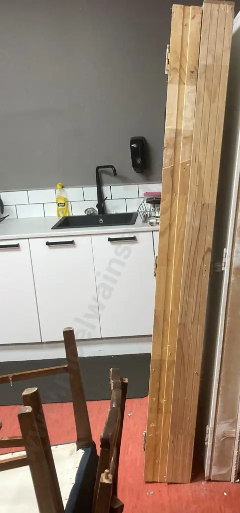 Pair of Internal Doors & Frames 201 x 80cm (As Found) Image 1++