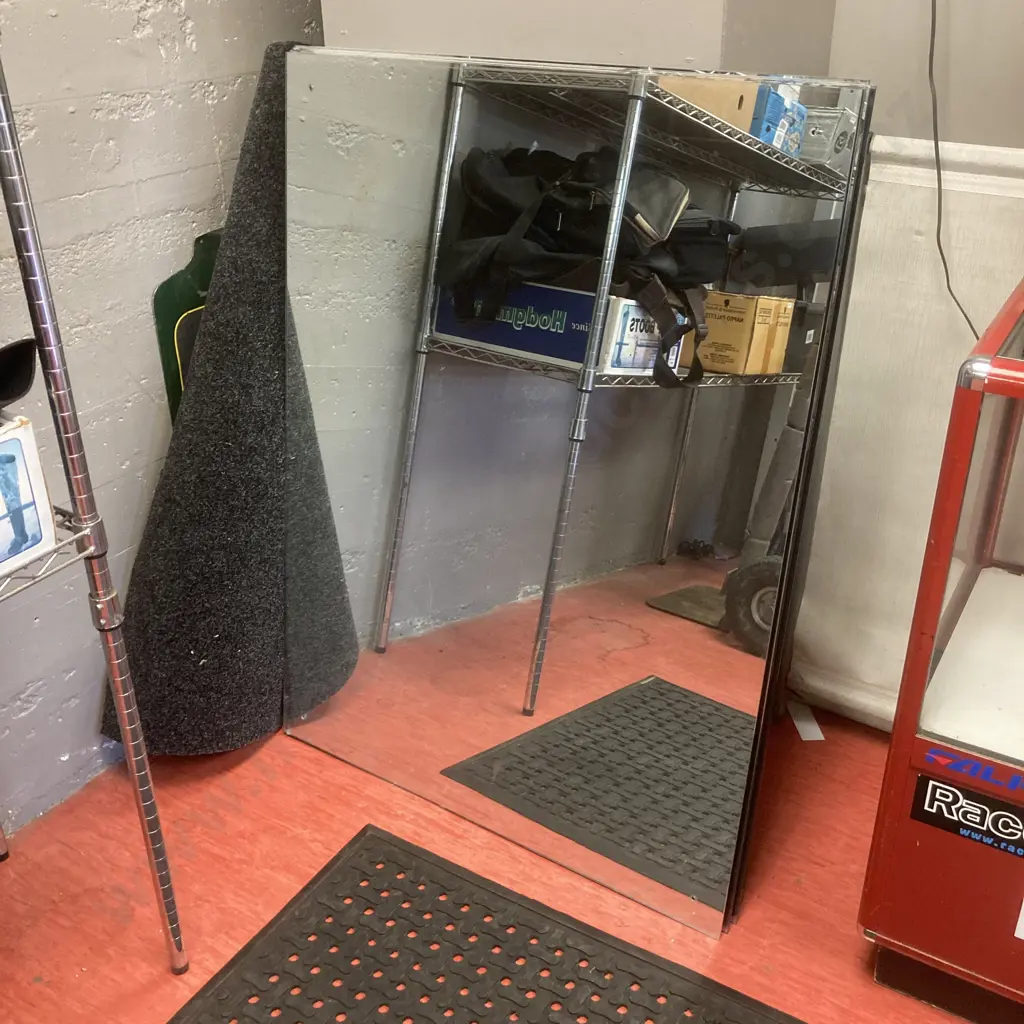 Lot of 8 x Belair Chrome 5 Light Vanity Lights (5W Led) & 6 x 90 x 120cm Mirrors Image 1++