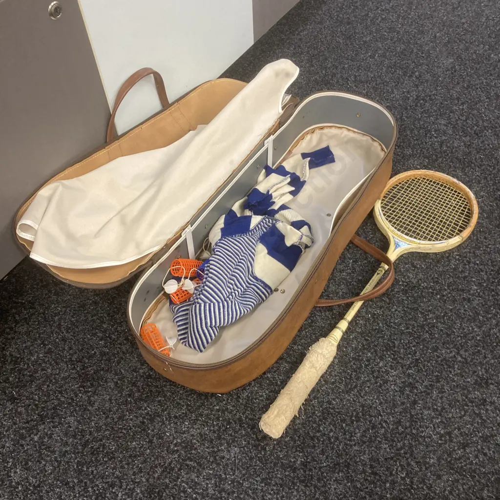 Vintage Sport Bag with Squash Racket (Unable to sell so Donated ) Image 1++