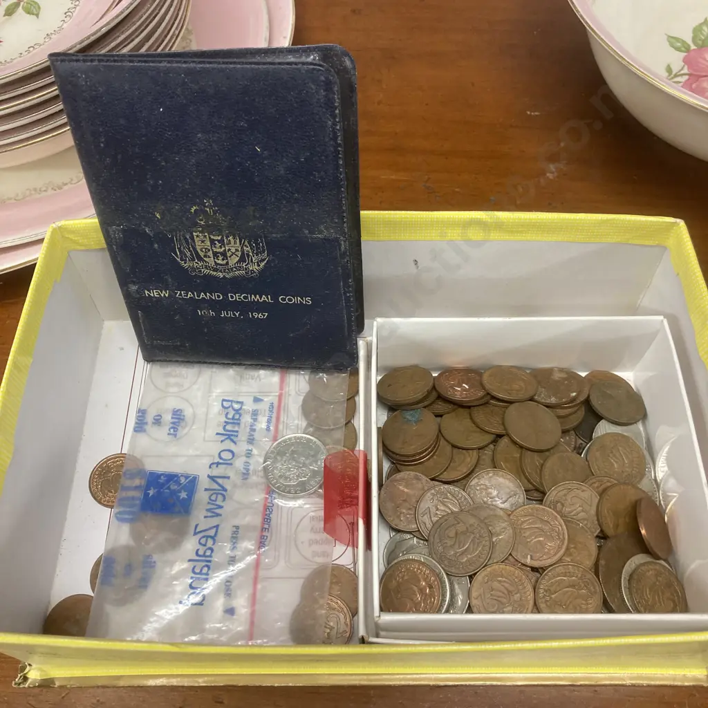 Assorted Coins Image 1++