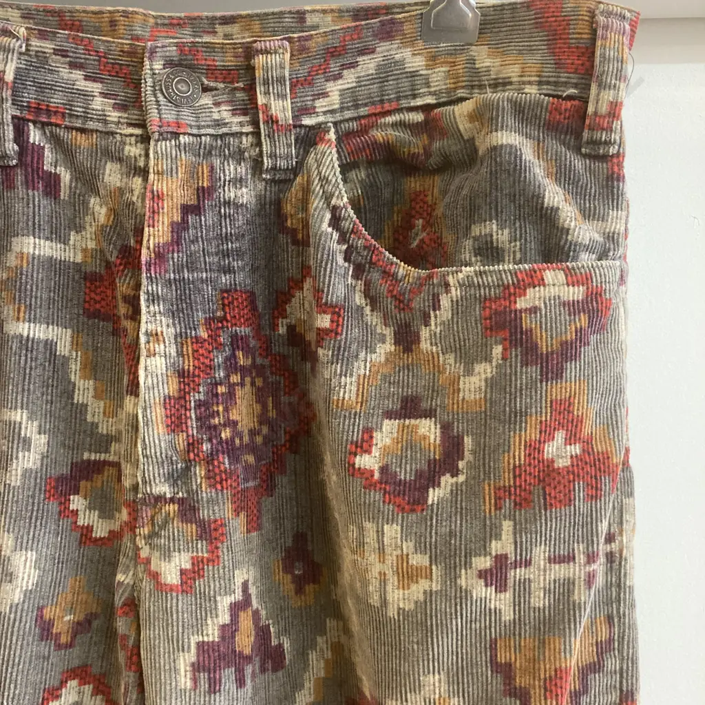 Levi's Big 'E' Vintage 1960s White Tab Men's Aztec Print Corduroy Flares Pants Image 1++