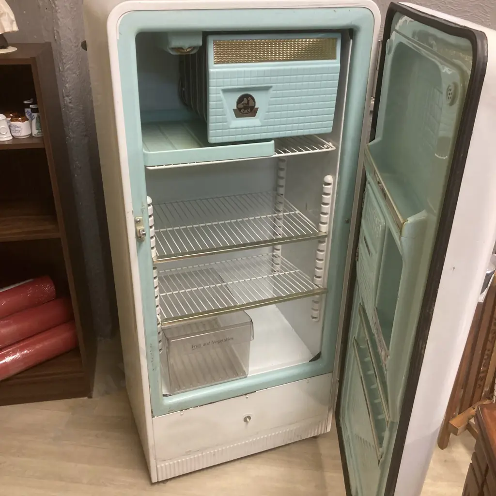 Retro HMV (His Masters Voice) Fridge - Needs To Be Electrically Approved Image 1++