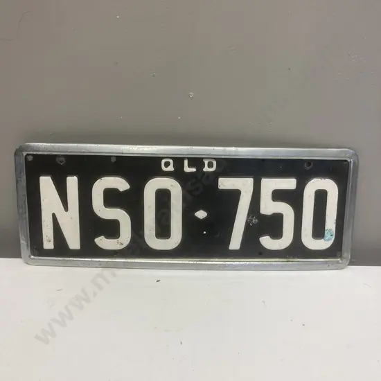 Vintage 1960's Queensland Australia License Plate
