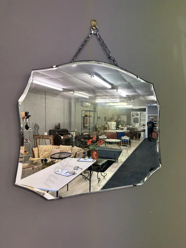Retro Mirror Bevelled Edge, Curved Top Image 1++