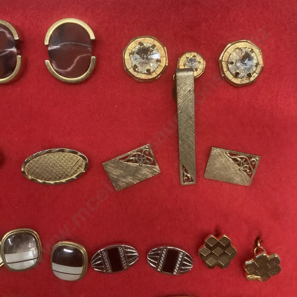 Collection of Over 100 Pairs of Cufflinks, Cufflinks/Tie Clip Sets in Ornate Wood & Perspex Display Case H73 W81 D11.5cm Image 1++