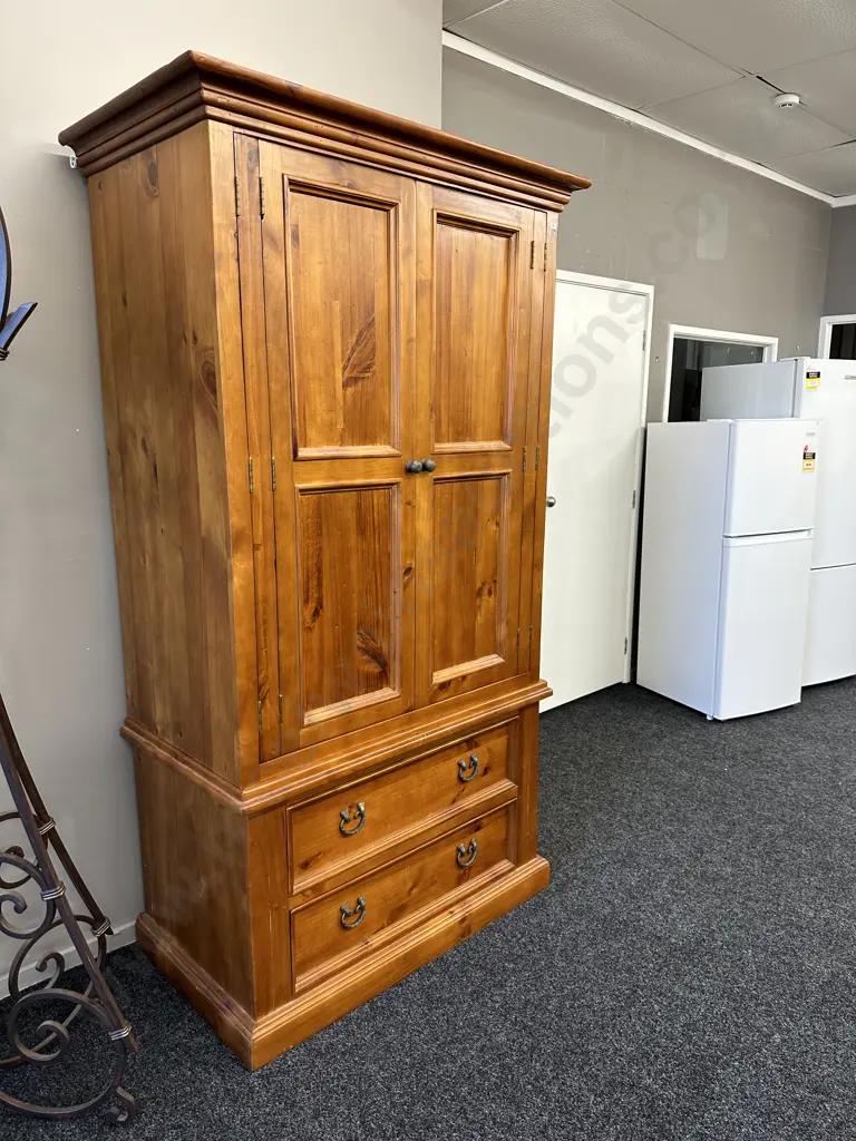 Pine Storage Cabinet 2 Pce Metal Handles H204cm, W112cm, D62cm. Image 1++