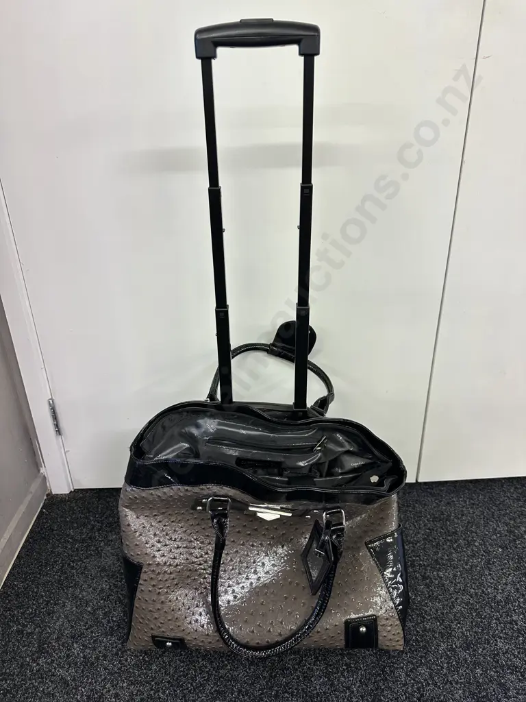 Cabrelli & Co Dimple Effect Black Patent Leather Look Mobile Carry On Luggage Handbag Image 1++