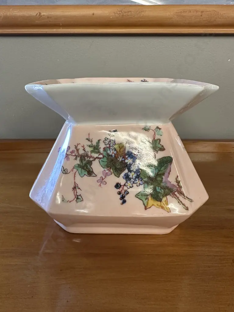 Limoges Porcelain Vase H14cm, W18cm. White With Pink Background & Floral Detail  Image 1++