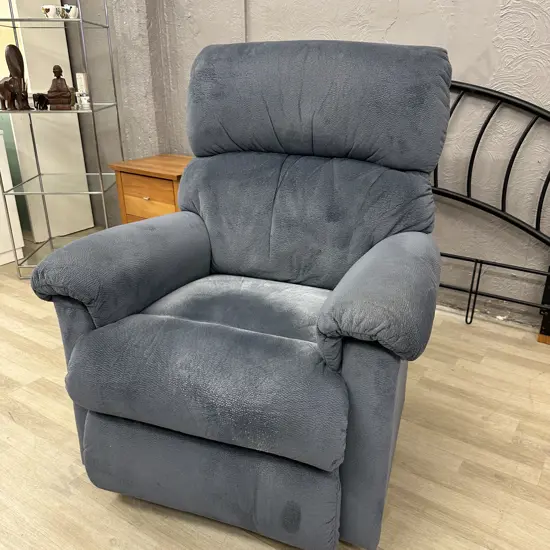 Pale Blue La-Z-Boy Recliner - Gents Size
