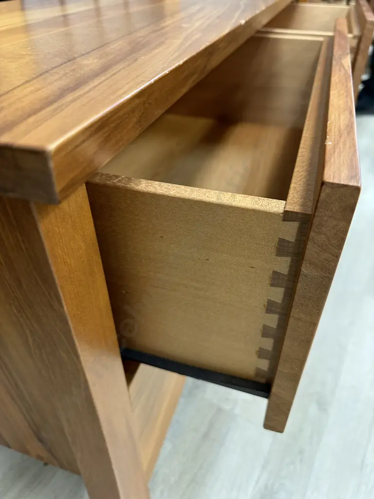 Living Style Furniture Rimu 4 Drawer Lowboy, H60 W140 D42cm Image 1++
