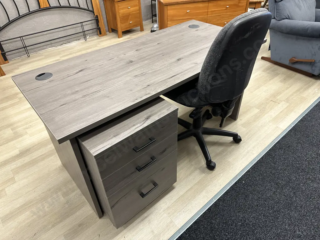 Grey & Black Wood Effect Desk, H73 W150 D70cm, Matching 3 Drawer Mobile Filer & Grey Gaslift Chair Image 1++