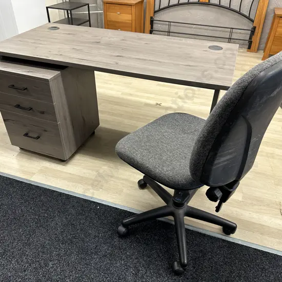 Grey & Black Wood Effect Desk, H73 W150 D70cm, Matching 3 Drawer Mobile Filer & Grey Gaslift Chair
