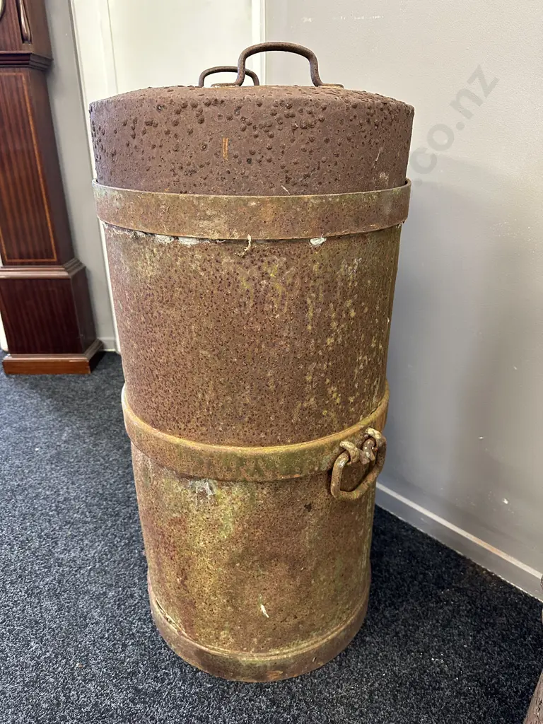 Large Vintage Lidded Double Handled Milk Can, H79cm (As Found Condition As Per Photos) Image 1++