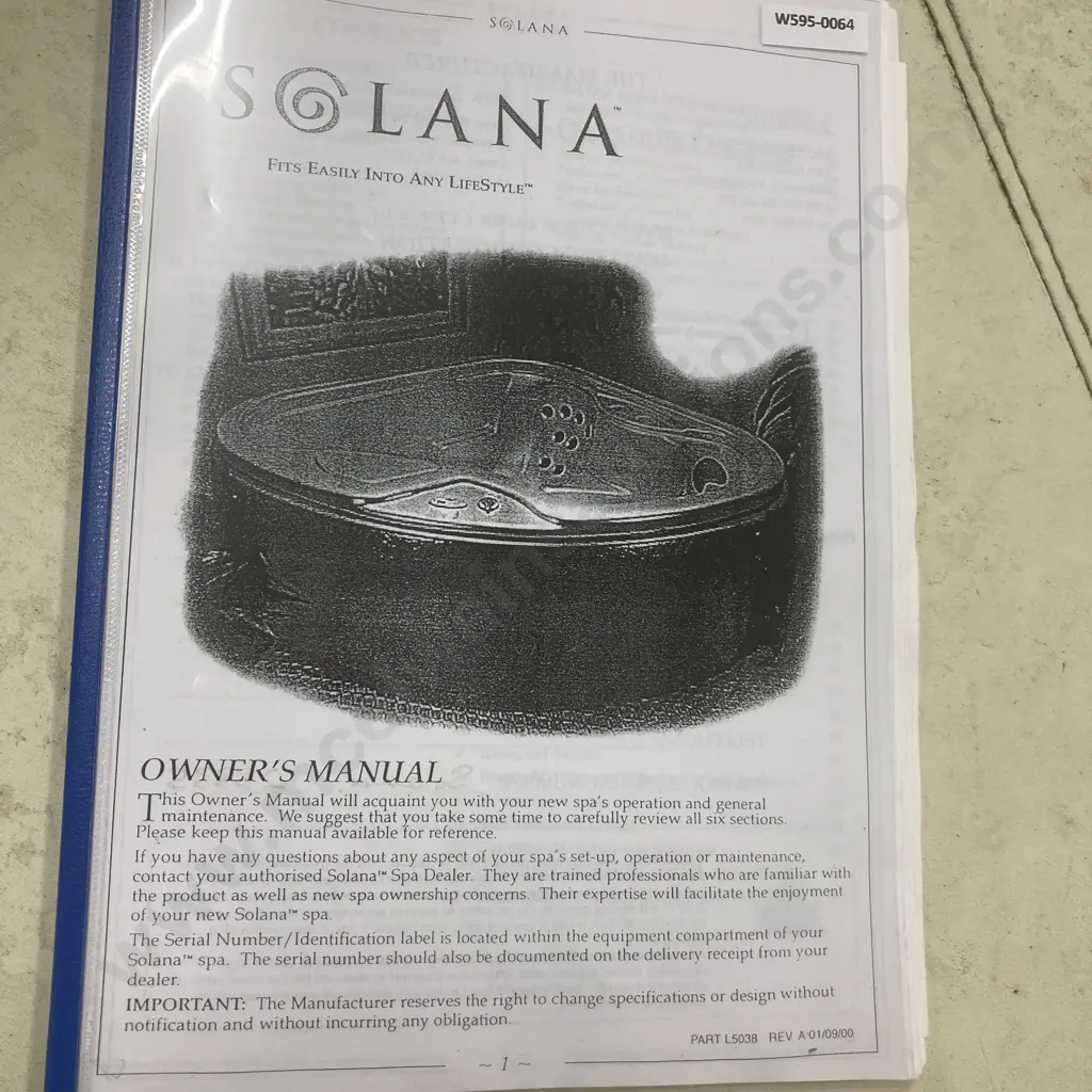 Hot Spring Spas Solana Spa With Owners Manual & Pool Cover, Model 23335, Purchased 9th August 2001 (Sold As Is Where Is) Image 1++