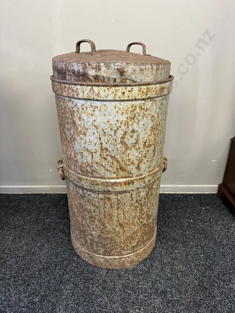 Large Vintage Lidded Double Handled Milk Can, H79cm (As Found Condition As Per Photos) Image 1++