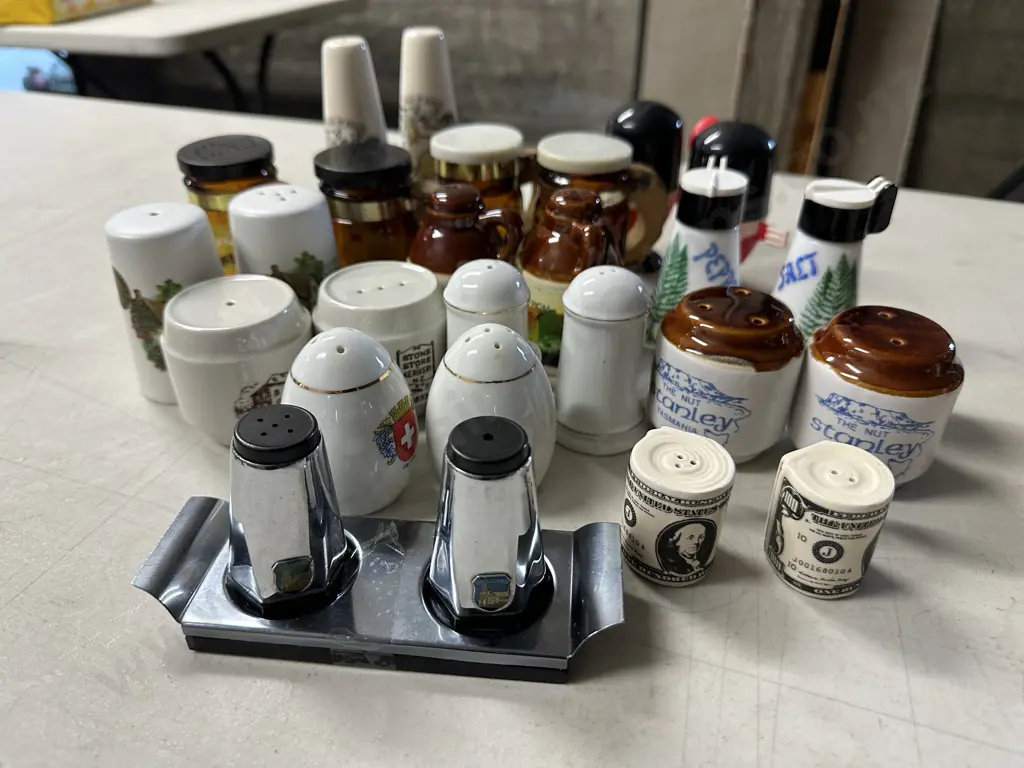 Selection Of Retro Salt & Pepper Shakers Including Pottery Image 1++
