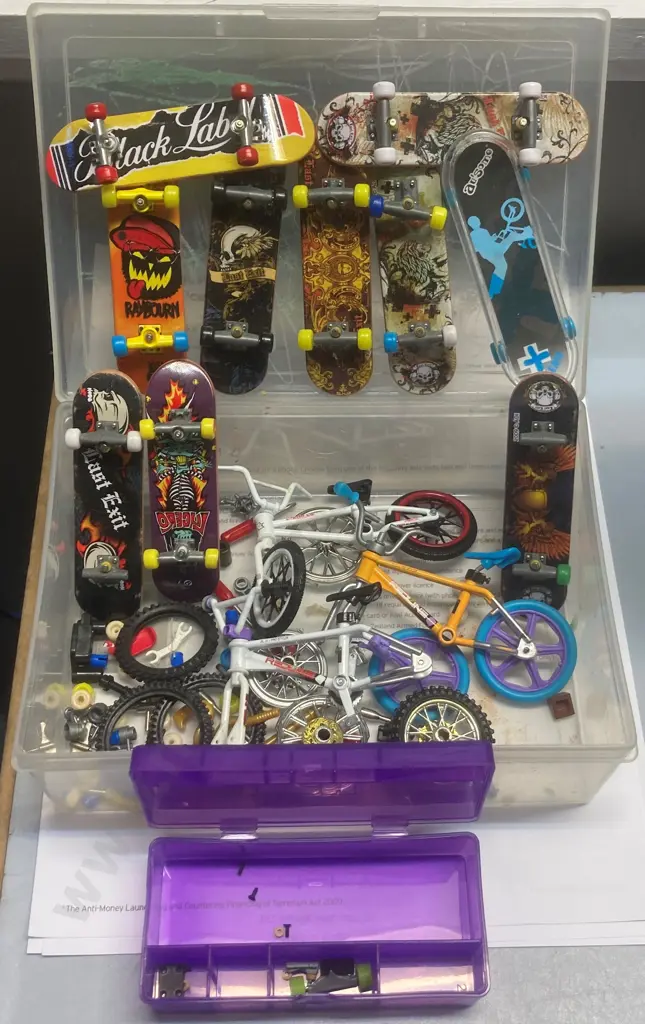 Tech Deck - Assorted Skateboards, BMX Bikes & Parts Image 1++