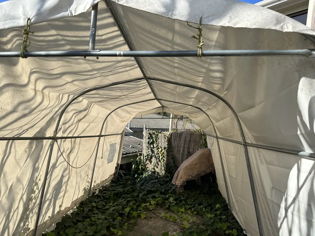 Shelter Station Portable Freestanding Shelter - H2.3 W2.8 L5.0m Image 1++