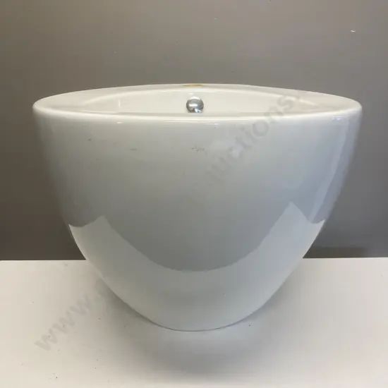 Wall Mount Porcelain Basin