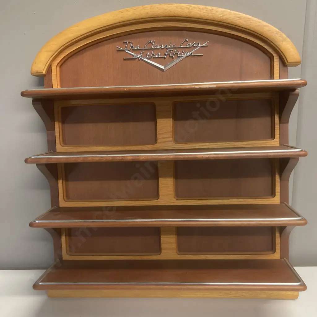 Small Wall Hung Display Shelf "Classic Cars Of The Fifties" H54 W47.5 D13cm Image 1++