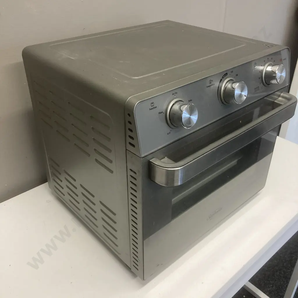 Sunbeam Multifunction Oven And Air Fryer - Model BT7200 Image 1++