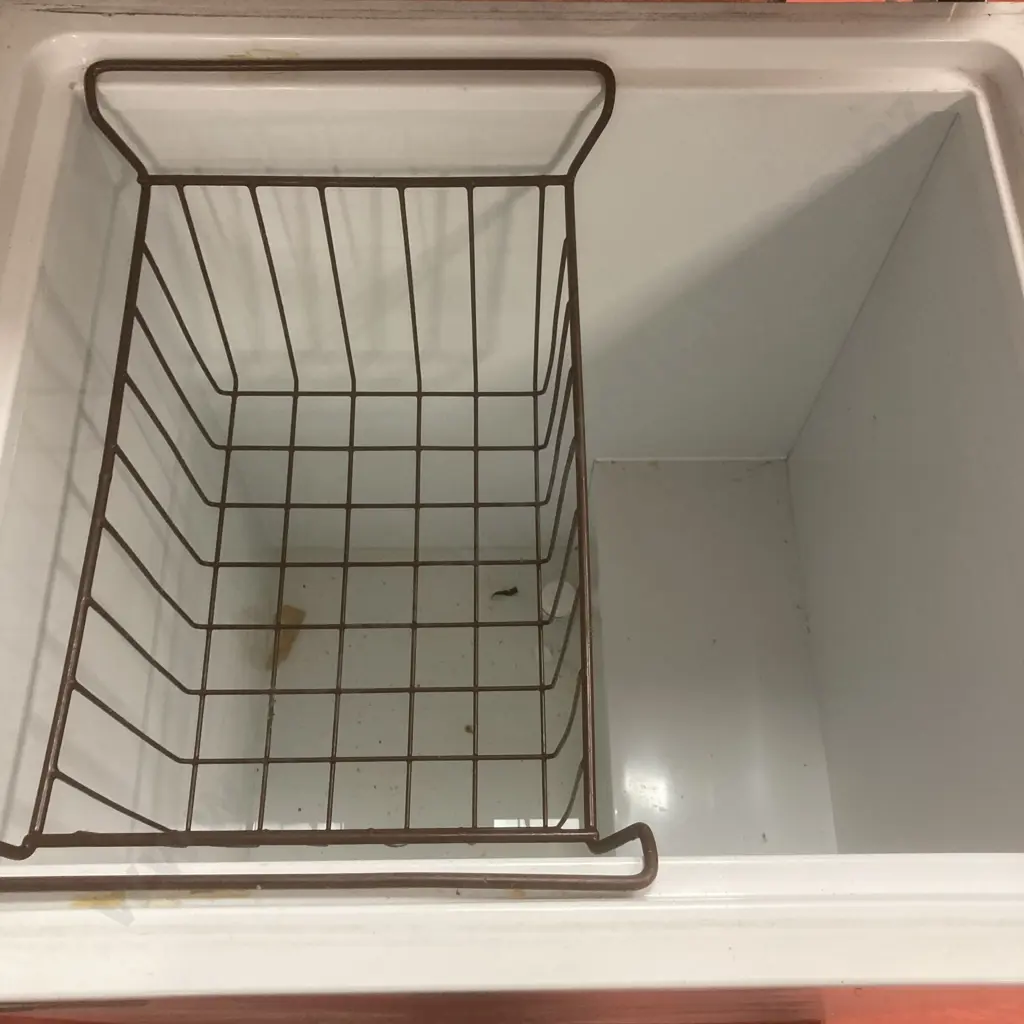 Chest Freezer - Westinghouse 210Litre, #71890288 Image 1++
