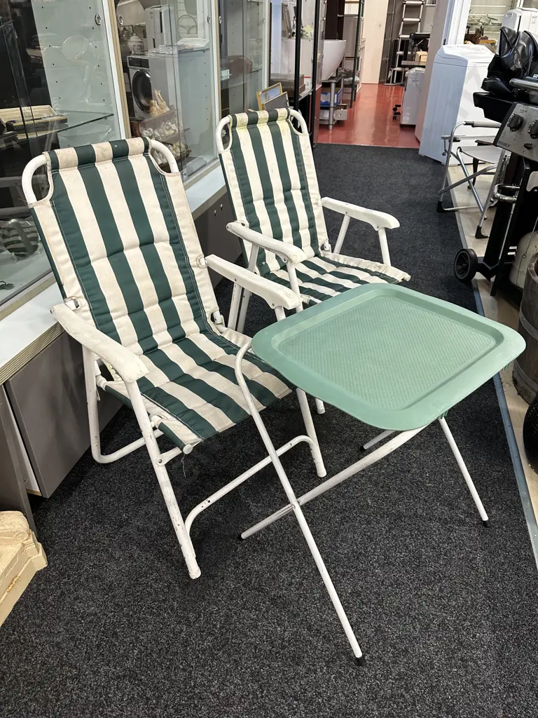 Outdoor Folding Chairs x 2, Green & White & Table Image 1++