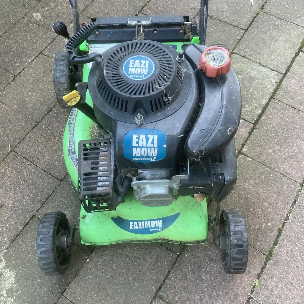 Lawnmower - EaziMow Series 2, 123cc With Catcher Image 1++