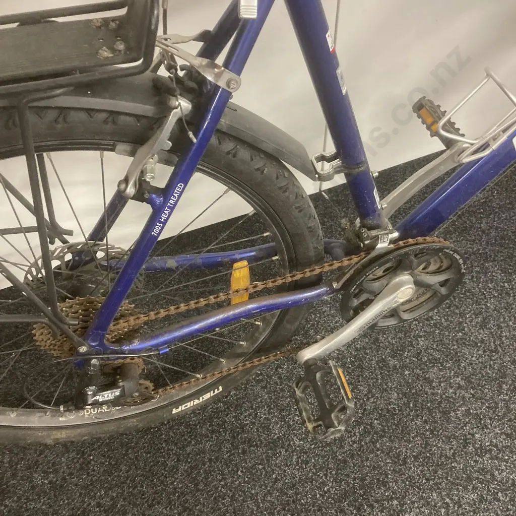 Blue Marin 18.5" Bike Image 1++