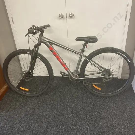 Silver Trek Marlin 4 Mountain Bike