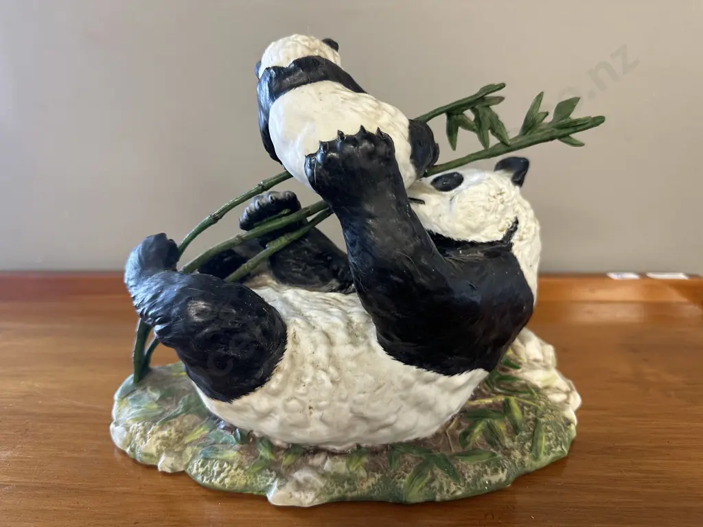 Franklin Mint Pride And Joy Figurine 1988 by DJ Shinn Panda & Baby Image 1++