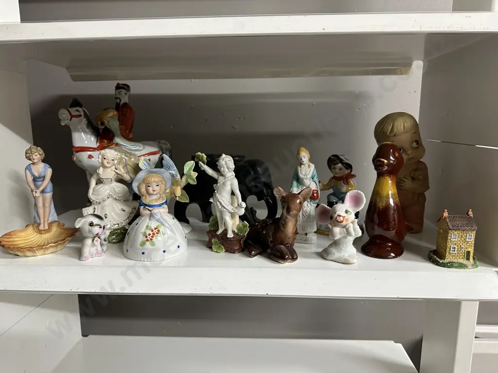 Selection Of Figurines Including Blue Mountain, Dreamland Creations Squeaky Doll Etc Image 1++