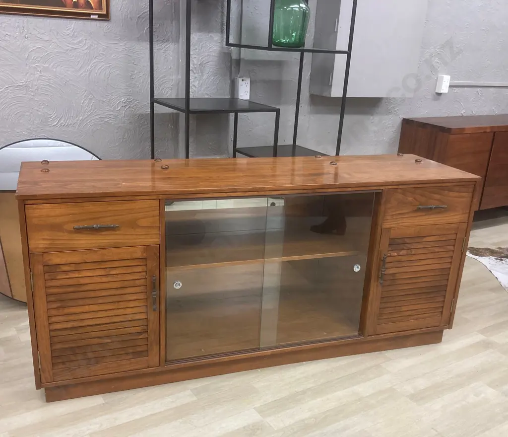 Vintage Pine Sideboard China Display Cabinet, Sliding Glass Doors, Mirror Back, H78 W175 D49cm Image 1++