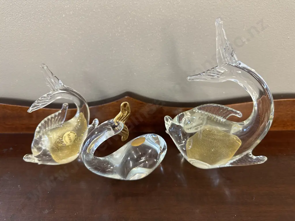 Selection Of Murano Items x3 Image 1++