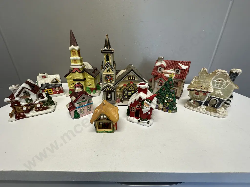 Selection Of Ceramic Christmas Themed  Houses, Churches Etc  Image 1++